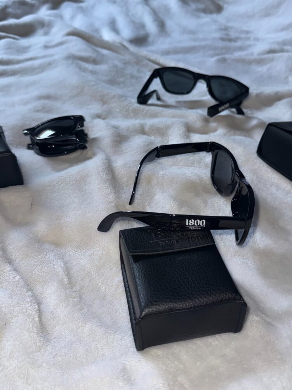 HUGE 1800 TEQUILA BUNDLE - New Shirts, Bandanas, Sunglasses, Pens - Picture 2 of 5